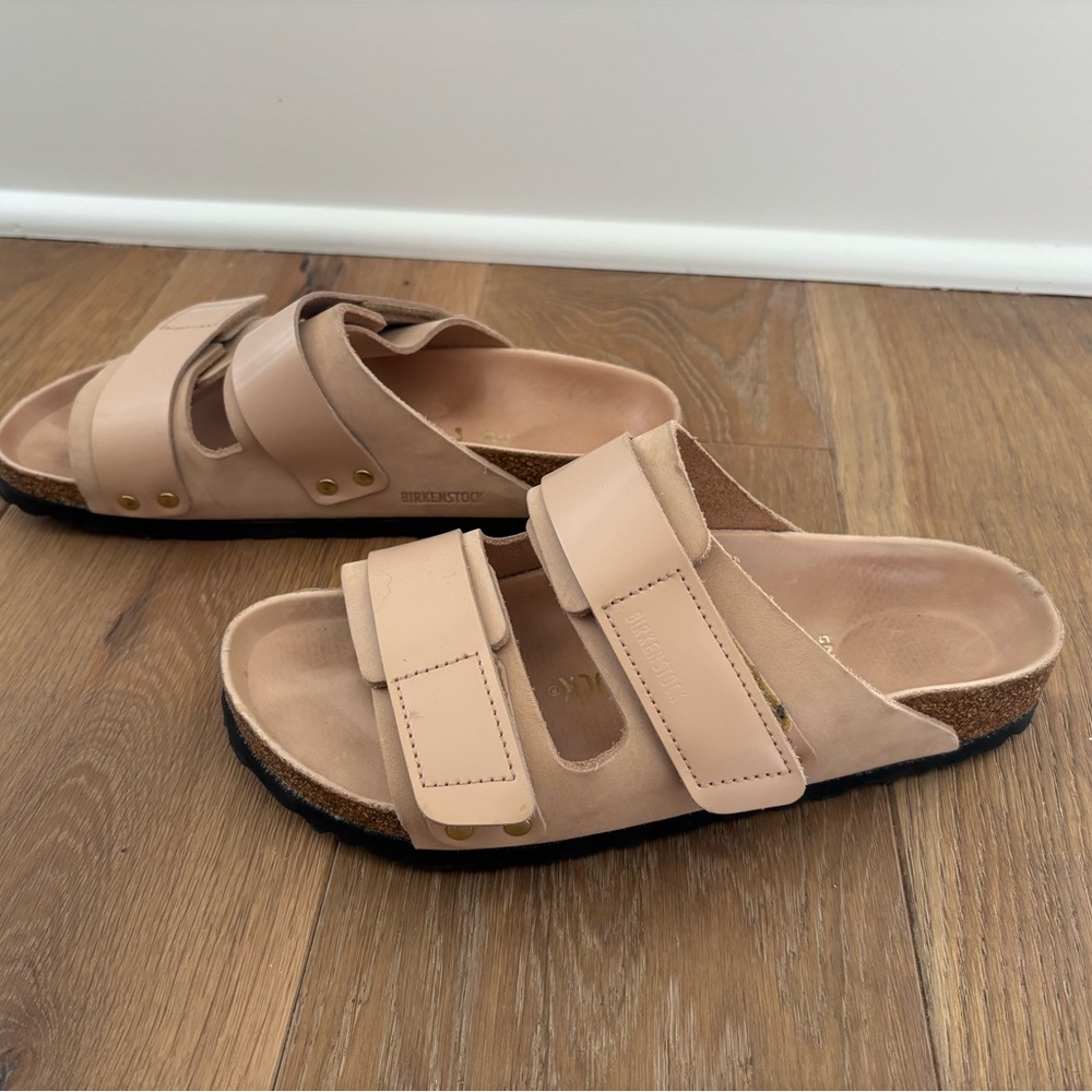 Birkenstock Arizona Blush/Nude Leather Dual-Strap Sandals - Picture 3 of 4
